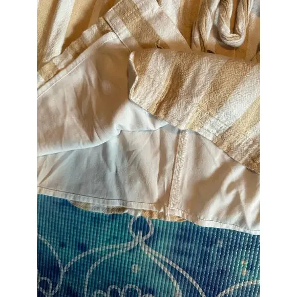 Hollister Ultra High Rise Size Small Paper Bag Skirt Beige White Stripe Lined - Picture 8 of 10